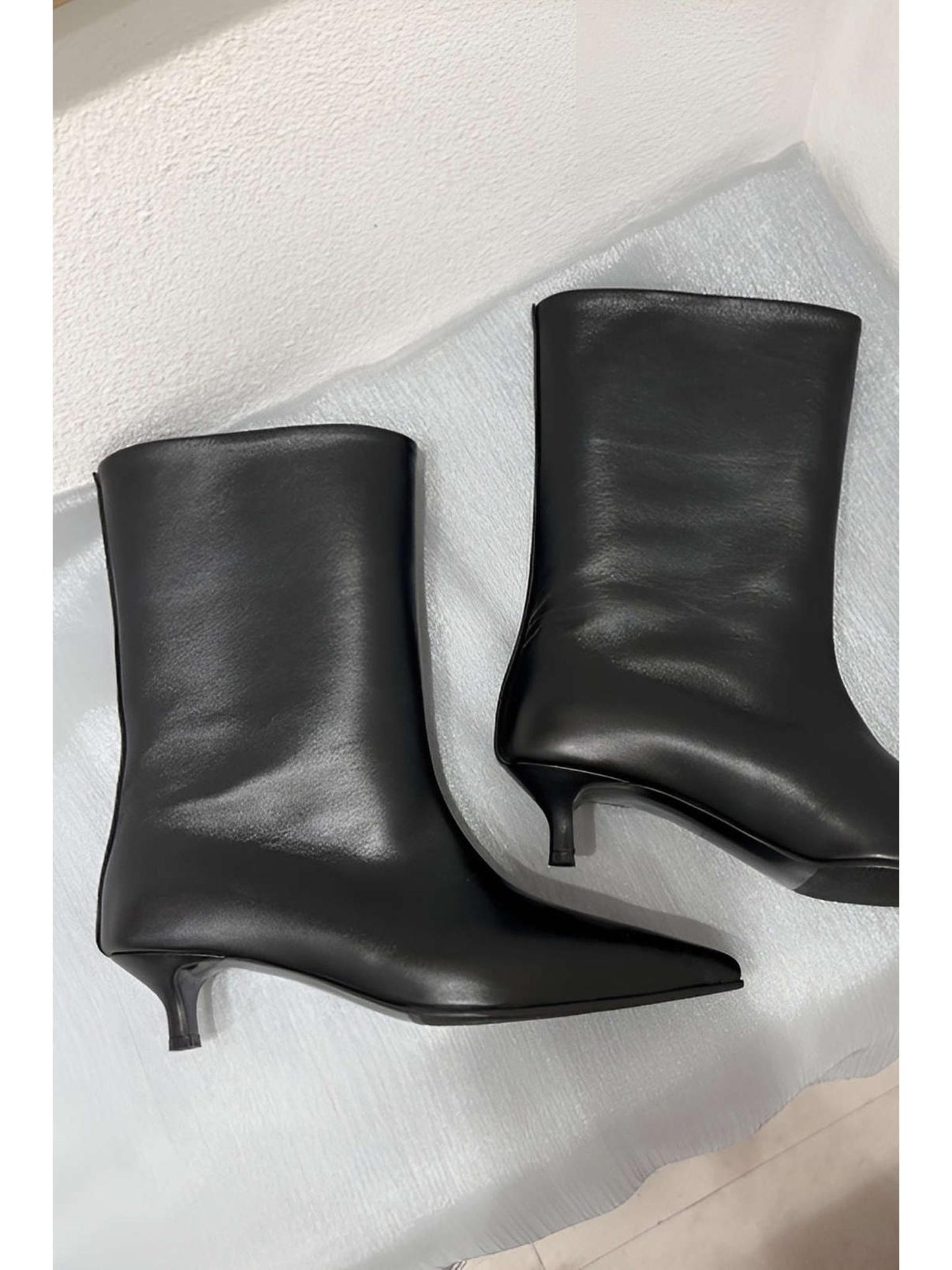 Retro Faux Leather Low Heel Ankle Boots