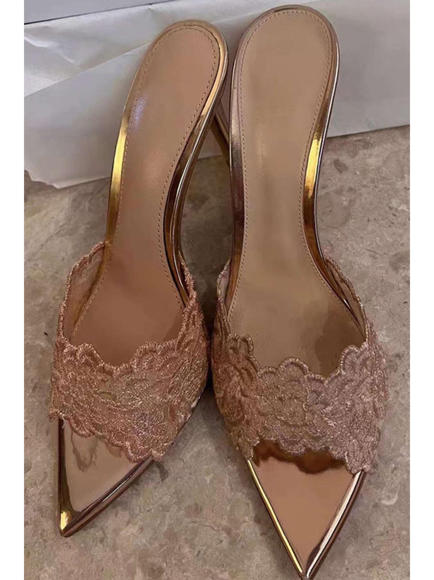 Elegant Lace Pointed Heels for Sophisticated Style