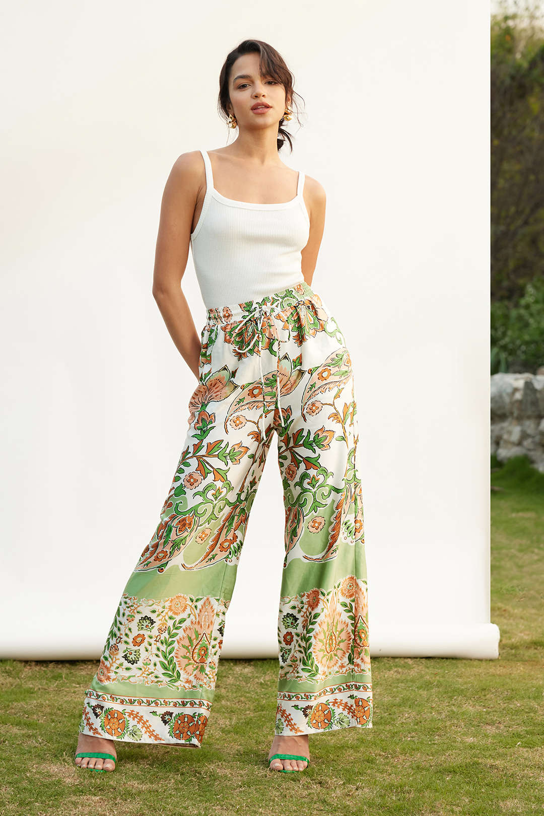 Floral Print Drawstring Wide Leg Pants