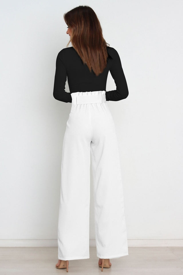 All-Matching Belted Wide-Leg Trouser Outfit