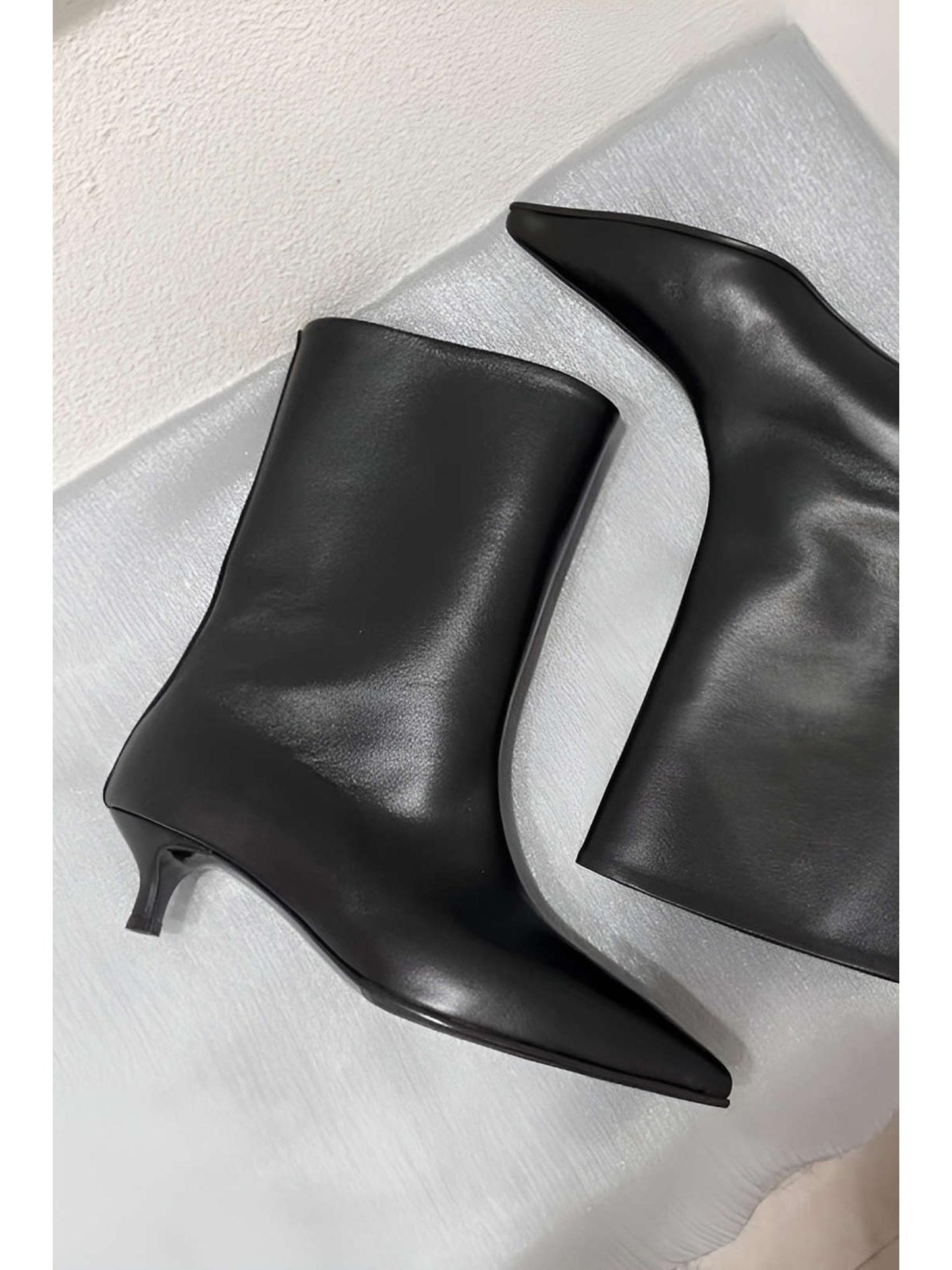 Retro Faux Leather Low Heel Ankle Boots