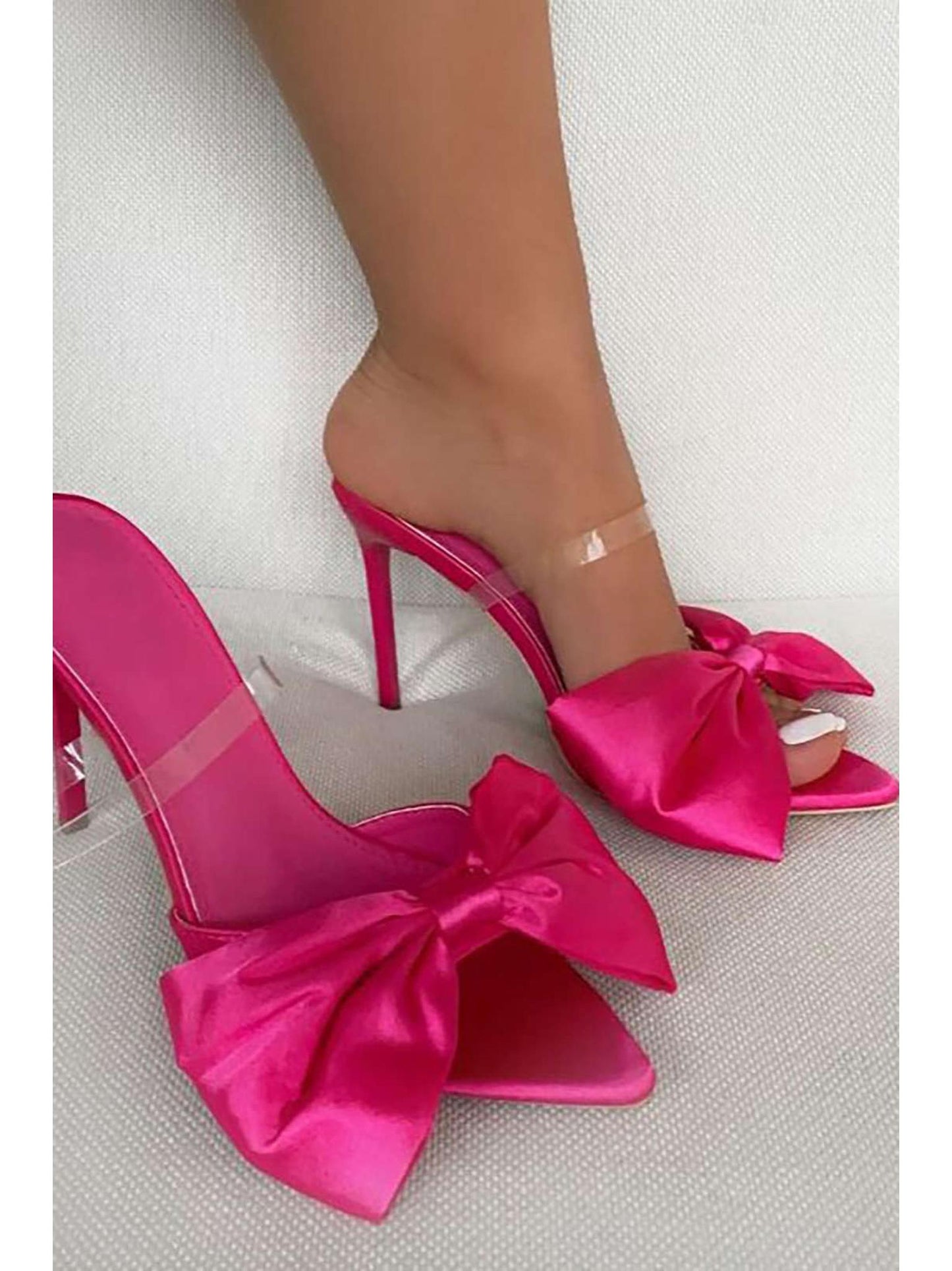 Bowtie Slingback High Heels in Satin Finish