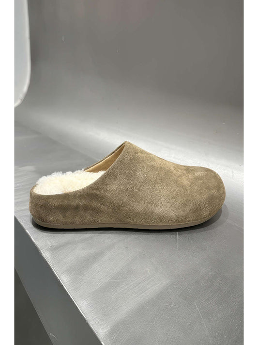 Suede Retro Round Toe Flats in Classic Style