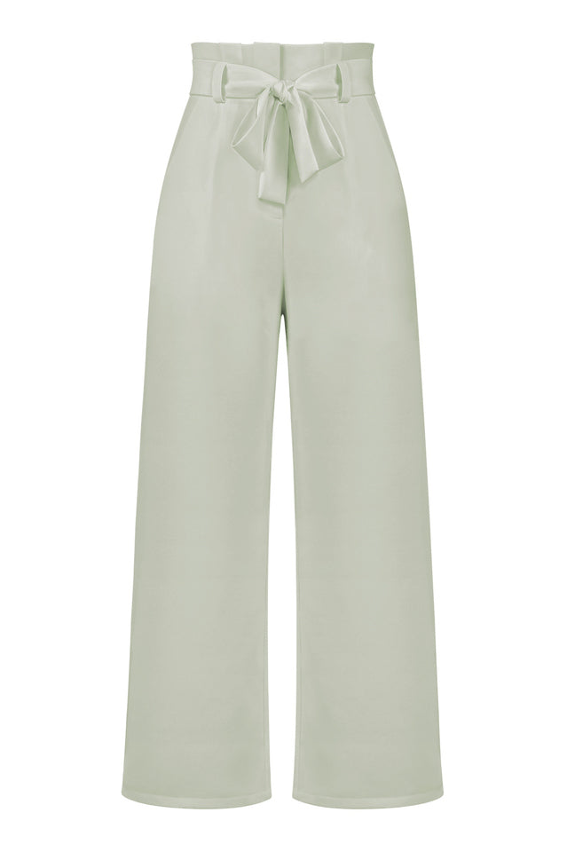 All-Matching Belted Wide-Leg Trouser Outfit