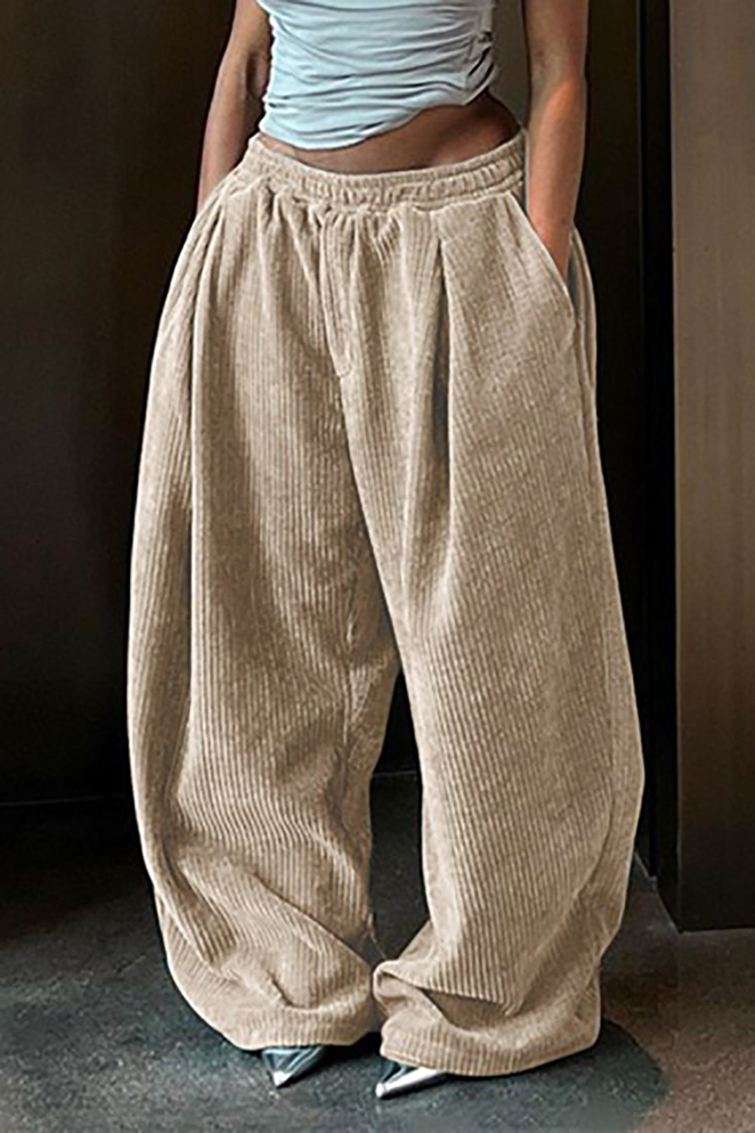 Solid Pleated Wide Leg Pants in Corduroy Fabric