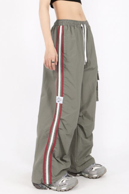 Hip-Hop Street Wide-Leg Pants for Effortless Style