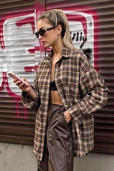 Loose Retro Long Plaid Shirt for Effortless Style