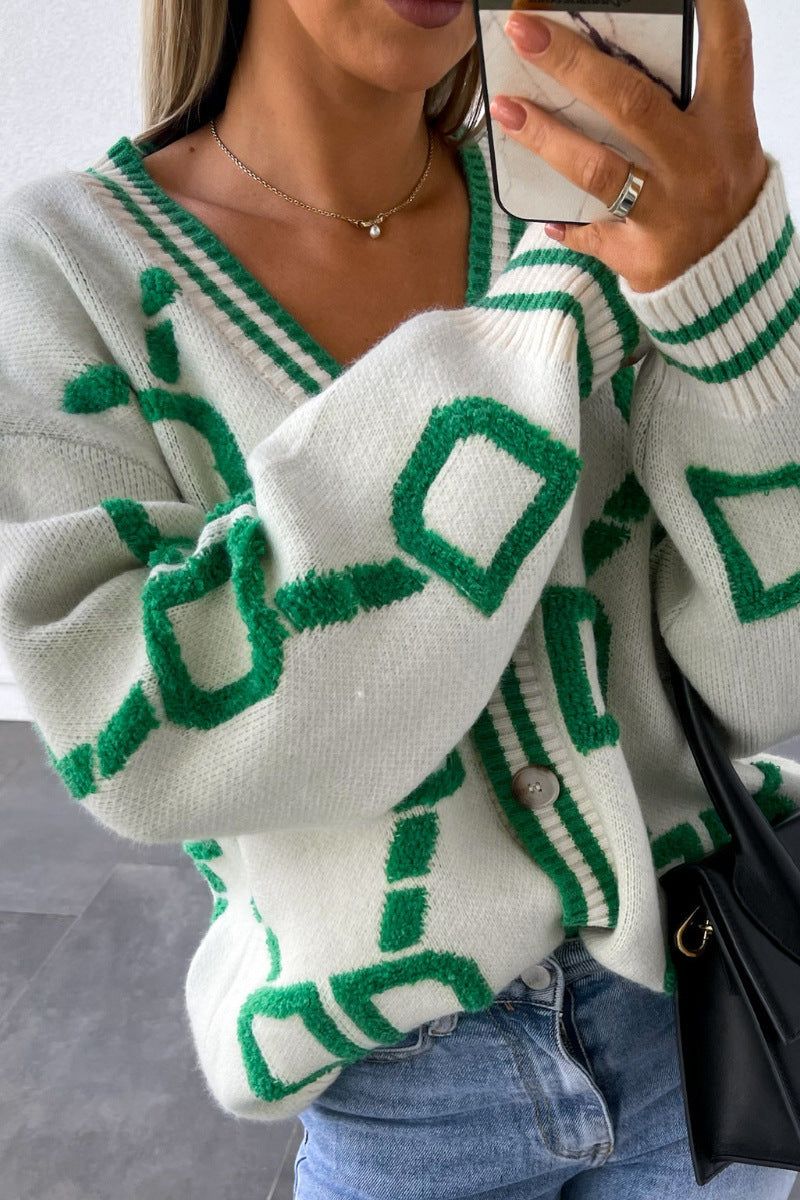 Embroidered V-Neck Loose Knitted Sweater Top