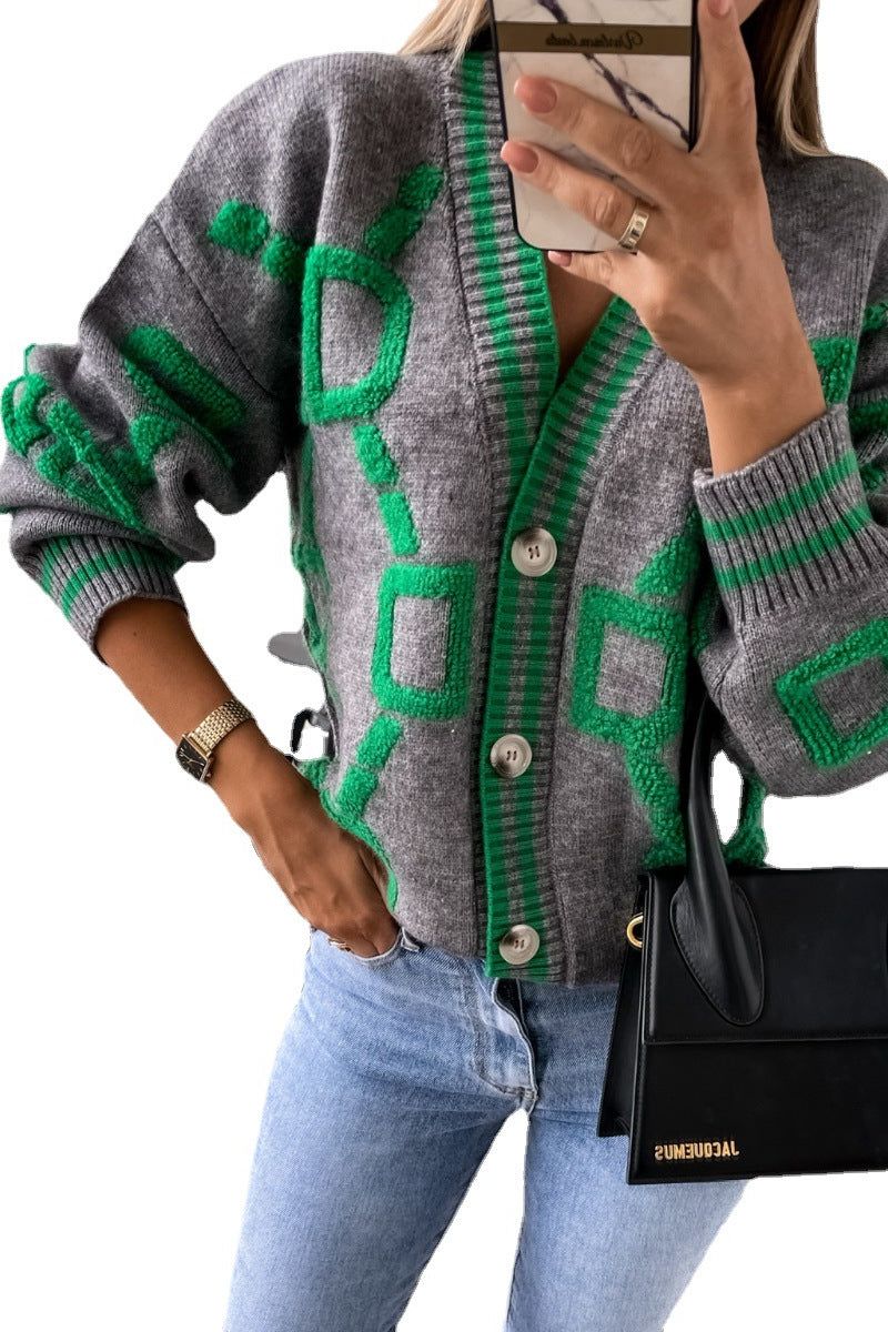 Embroidered V-Neck Loose Knitted Sweater Top