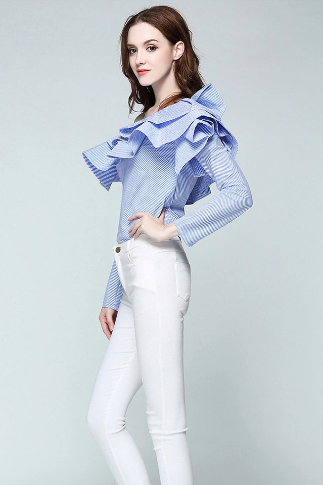 One Shoulder Ruffled Shirt in Elegant Style