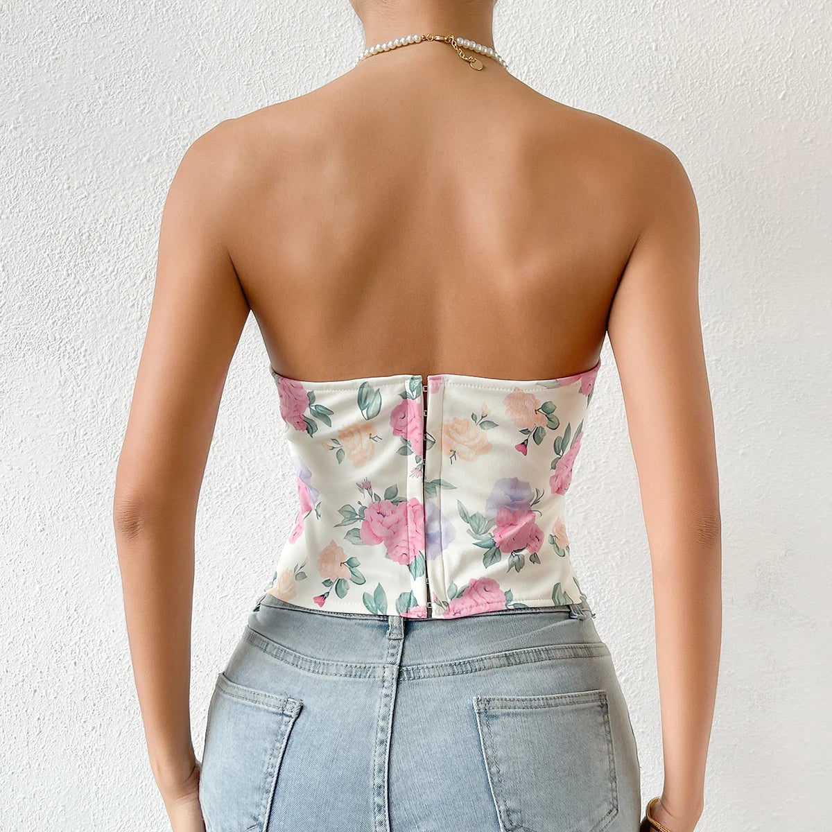 Bare Shoulder Y2K Printed Crop Top with Backless Design