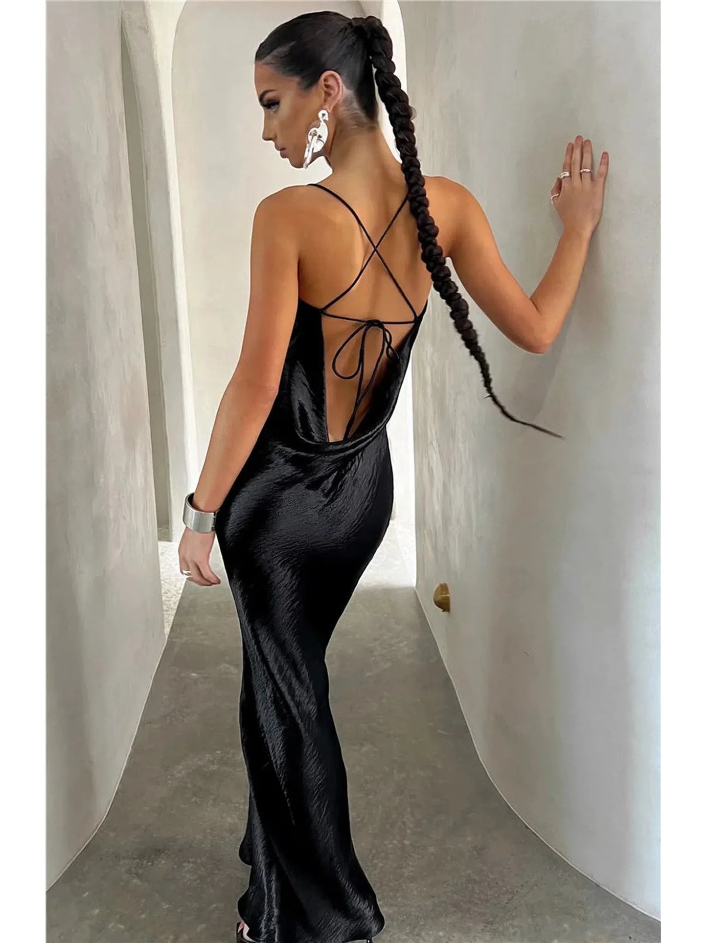 Elegant Satin Backless Maxi Dress for Summer Night Out