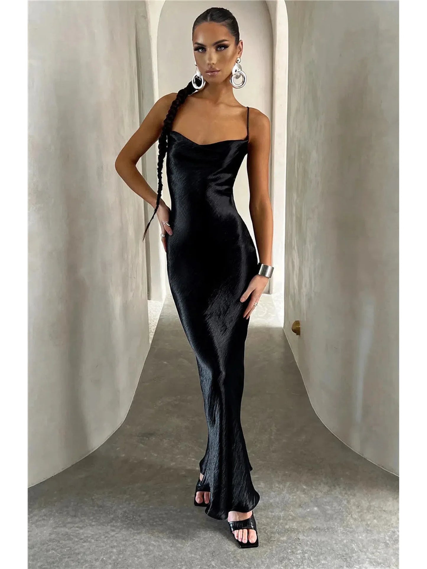 Elegant Satin Backless Maxi Dress for Summer Night Out