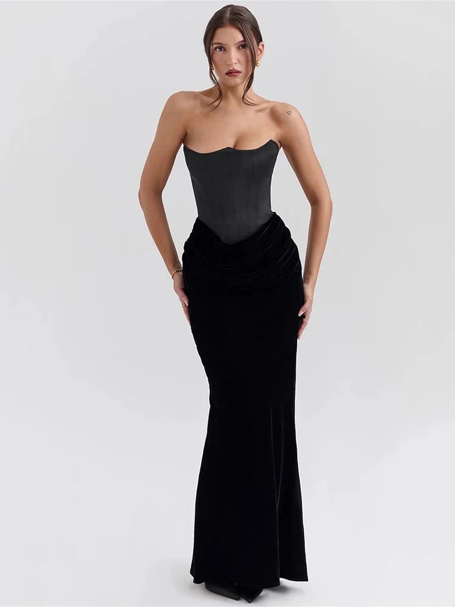 Elegant Off-Shoulder Backless Maxi Dress for Women