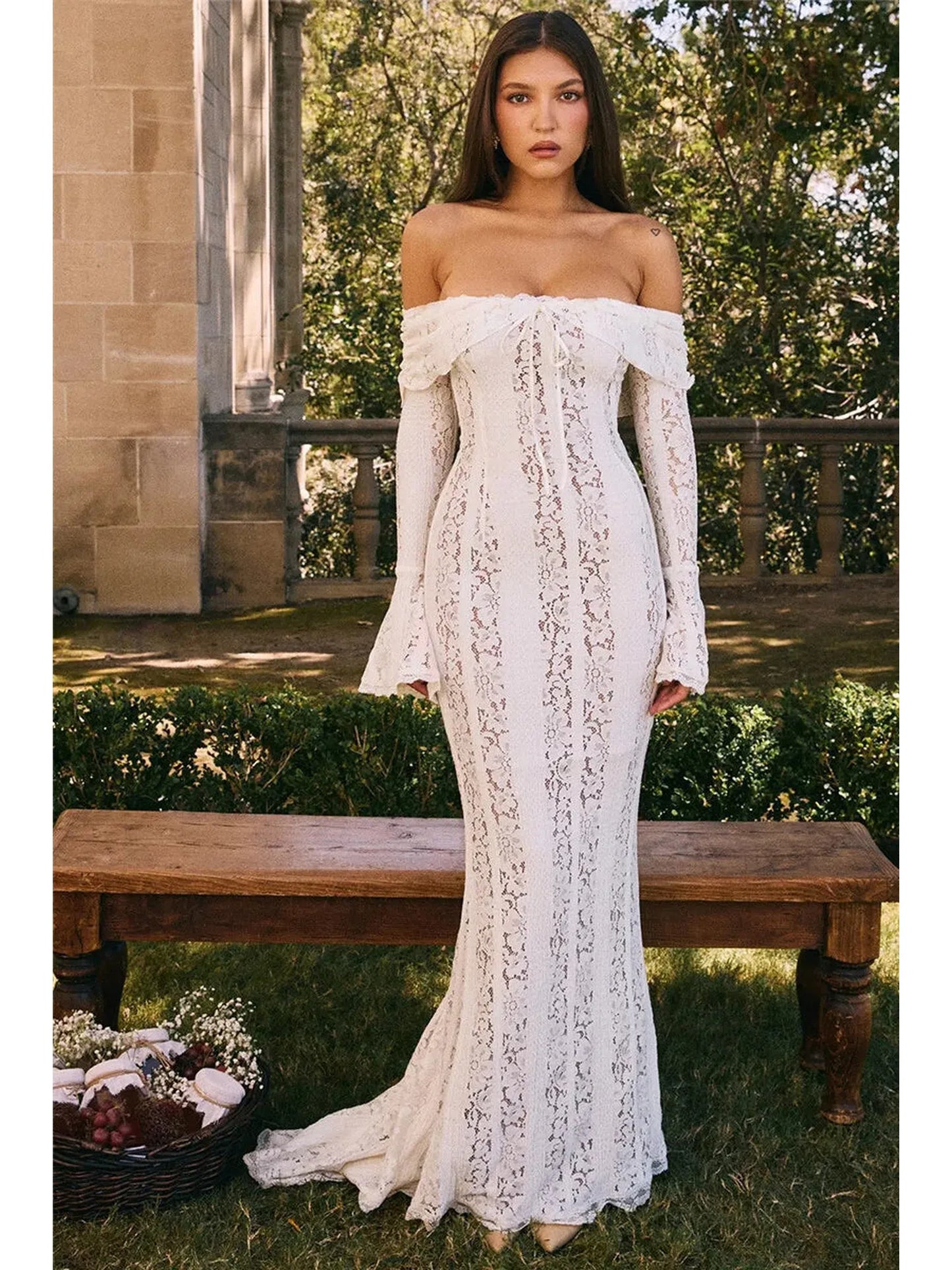 Lace Off-Shoulder Bodycon Maxi Dress for Evening Events