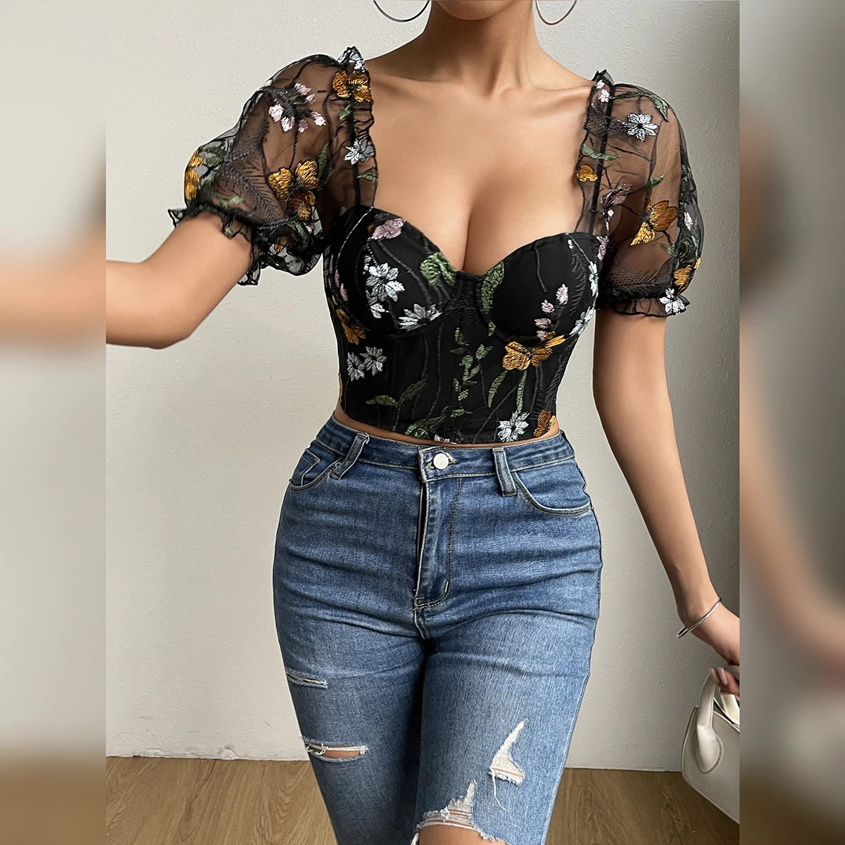 Floral Embroidery Puff Sleeve Lace Crop Top