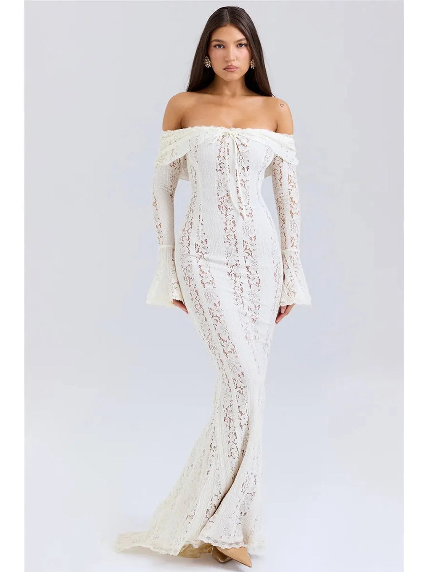 Lace Off-Shoulder Bodycon Maxi Dress for Evening Events