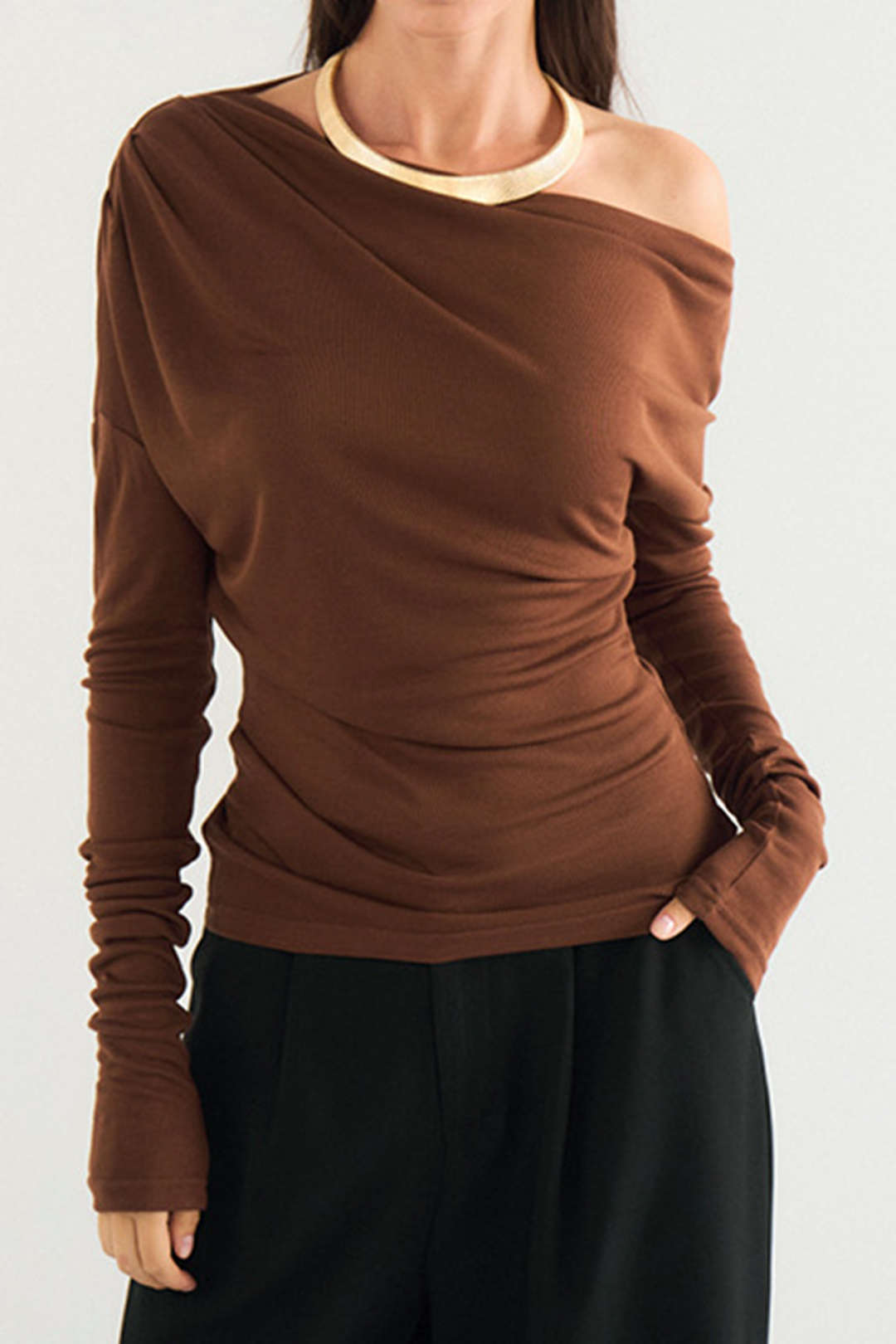 Asymmetry Shoulder Ruched Long-Sleeve Top in Black