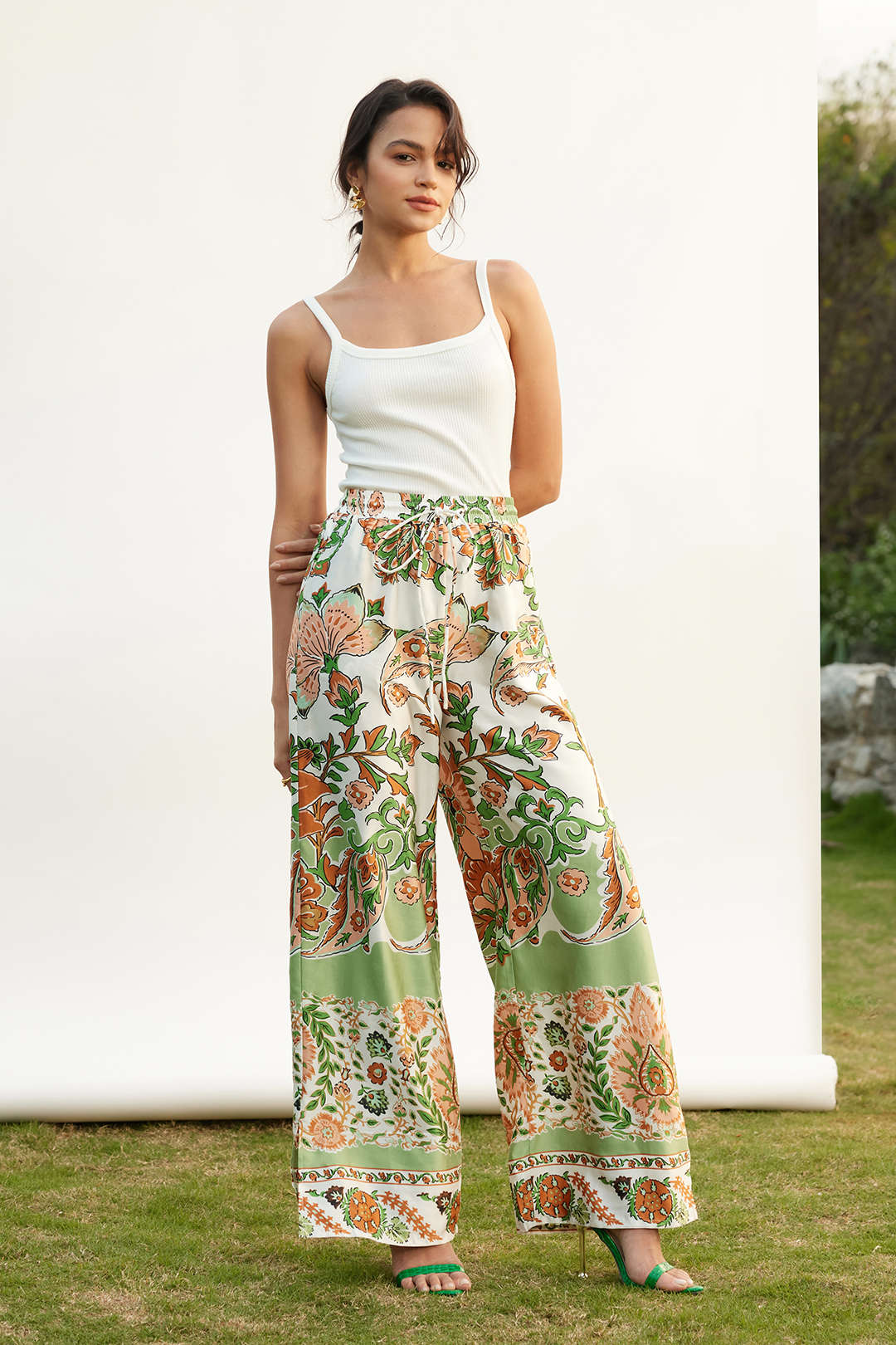 Floral Print Drawstring Wide Leg Pants