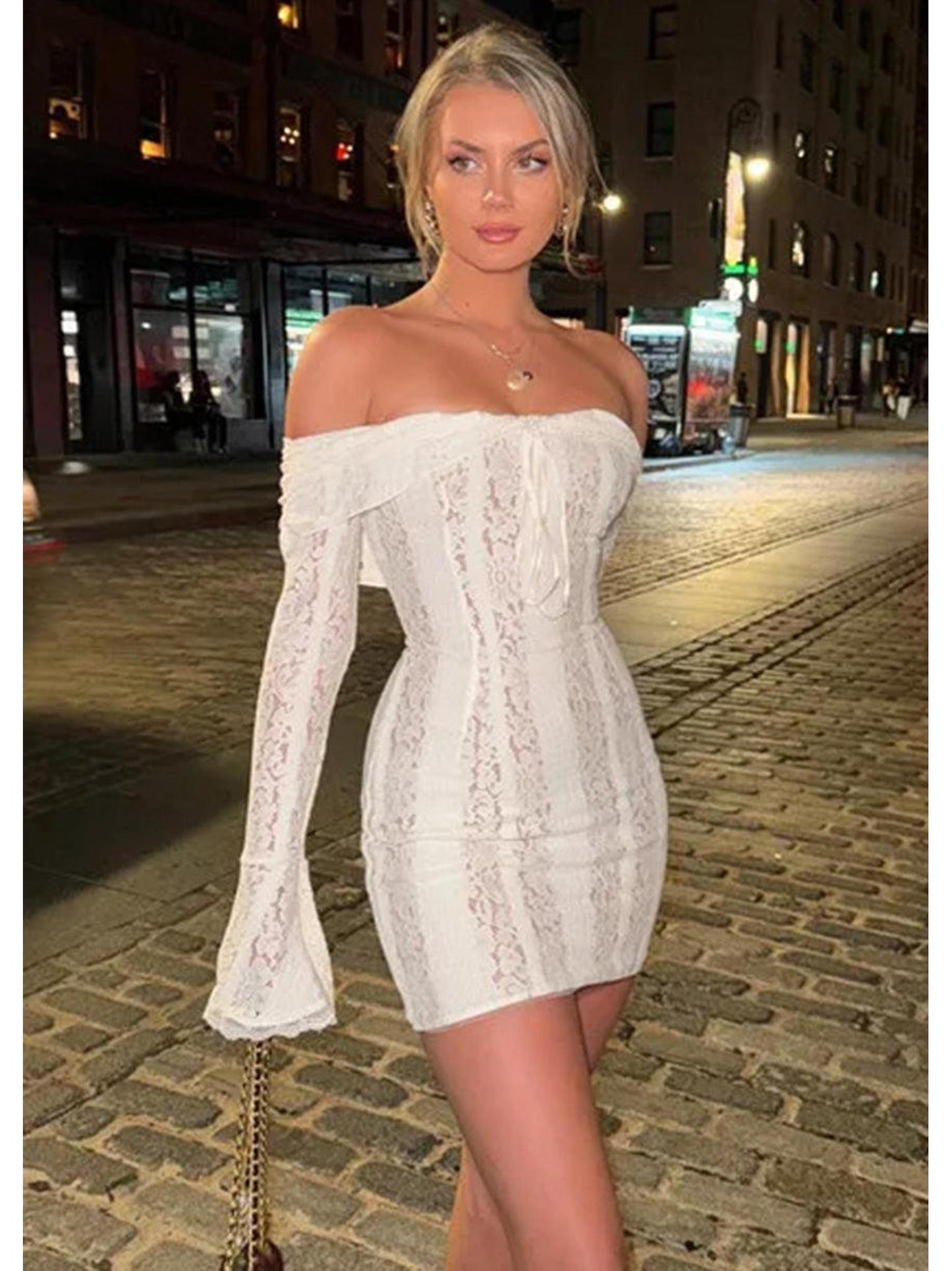 Off-Shoulder Lace Mini Dress - White Backless Bodycon